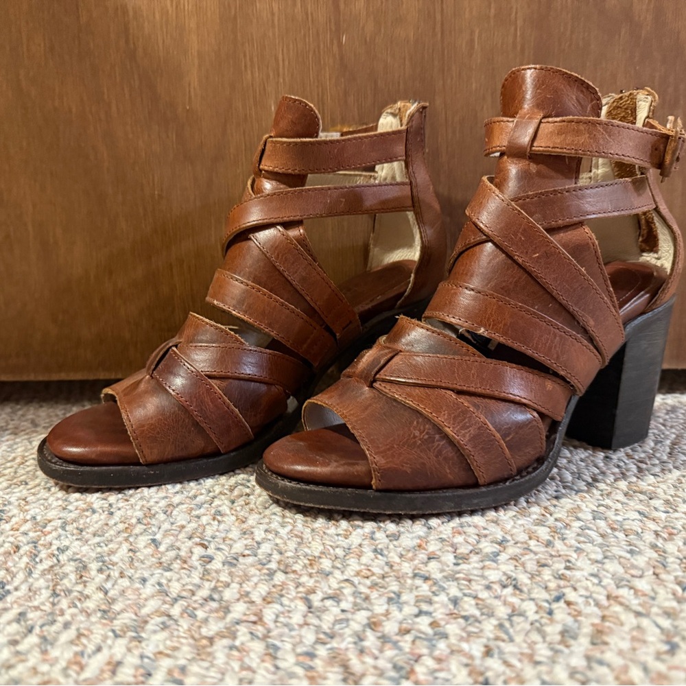 Freebird Claw Heels